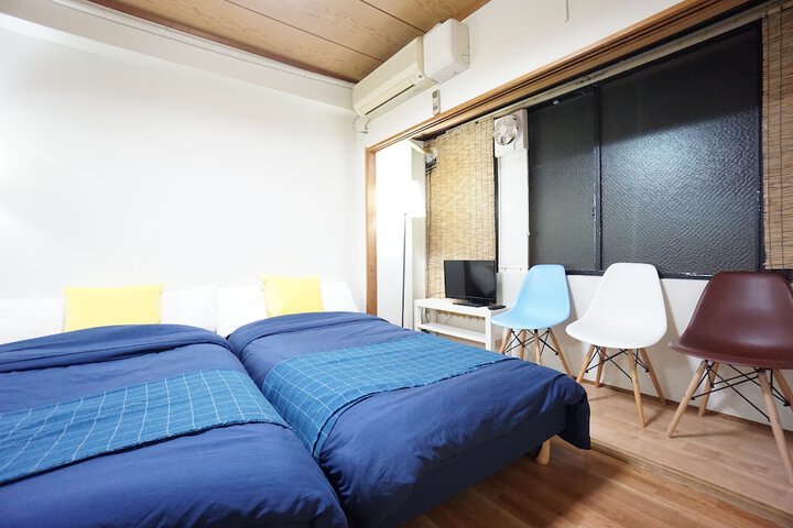 Room 21 of 30