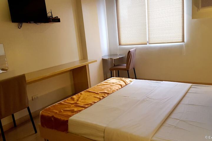 Room 14 of 29