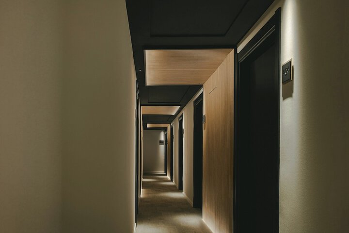 Ballroom/Hall 36 of 45