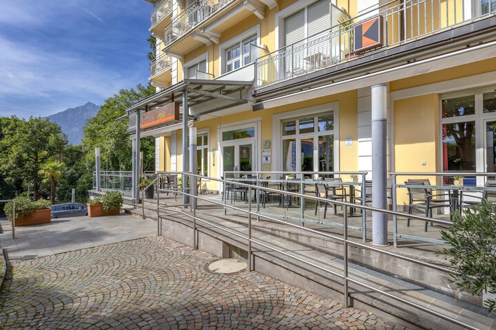 Hotel 64 of 73