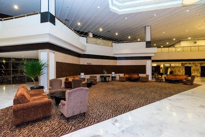 Hotel Interior 4 of 73