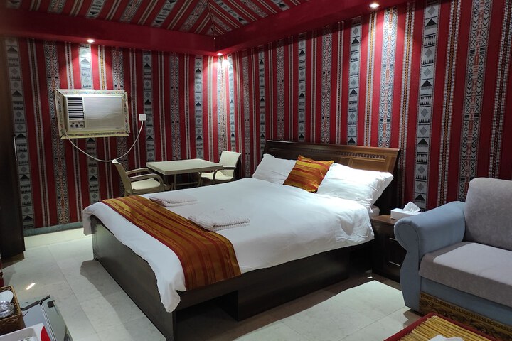 Room 17 of 49