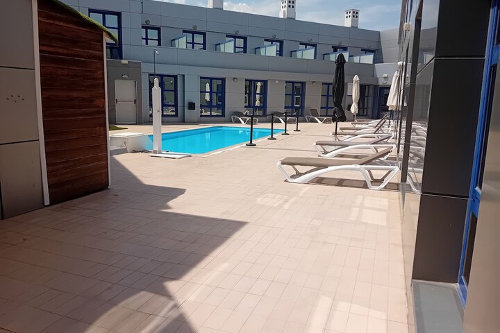 Pool 21 of 45