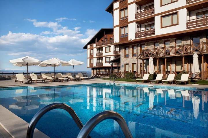 Hotel 79 of 90