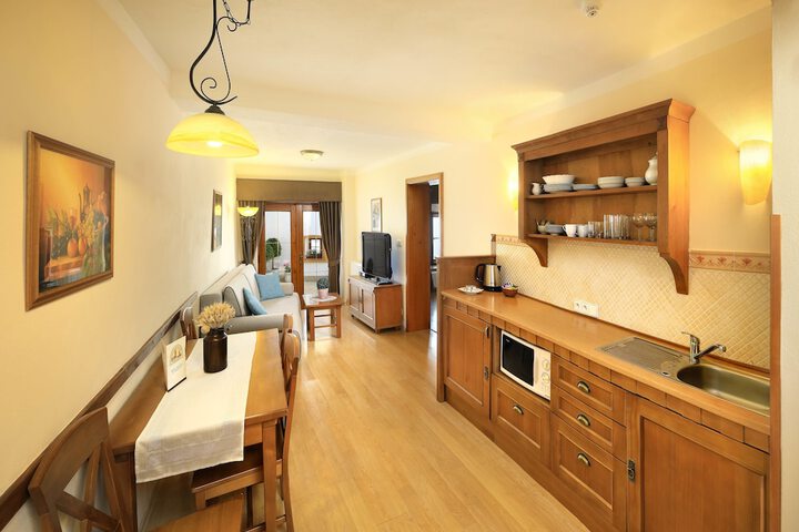 Private kitchenette