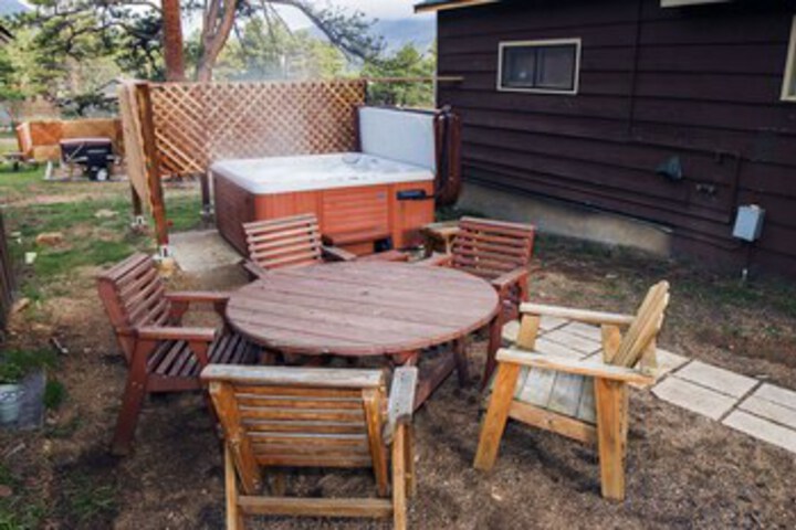 Property Grounds 10 of 11