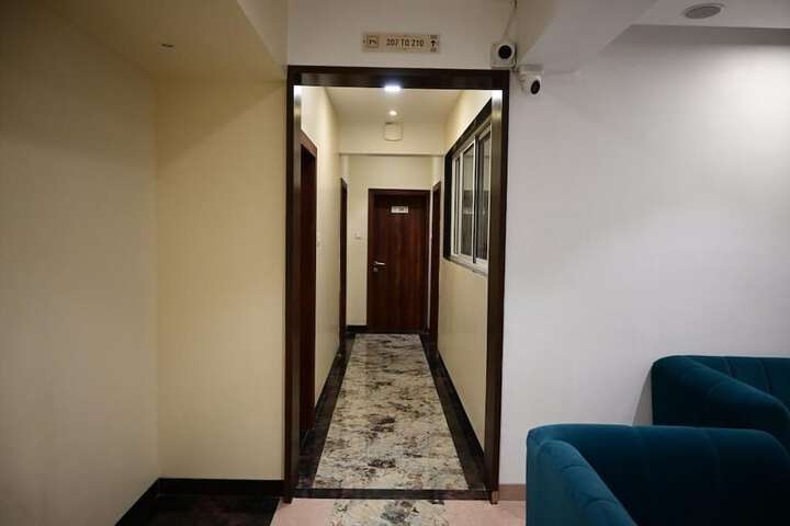 Room 12 of 26