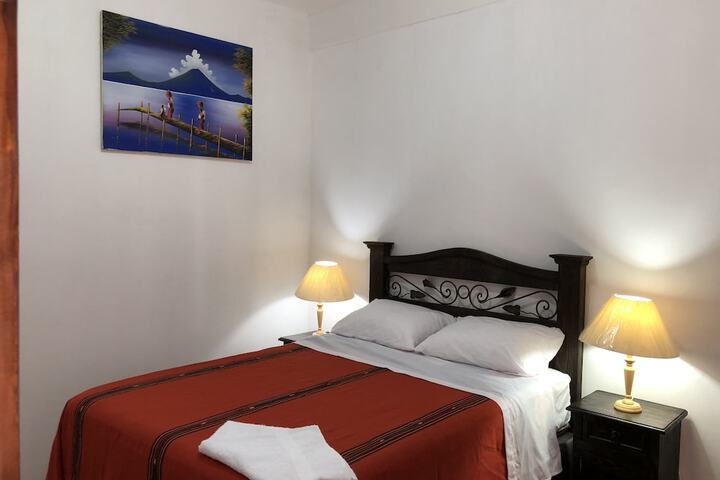 Room 13 of 81