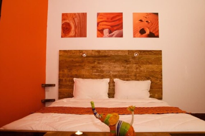 Room 15 of 74