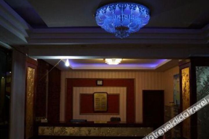 Hotel Interior 10 of 12