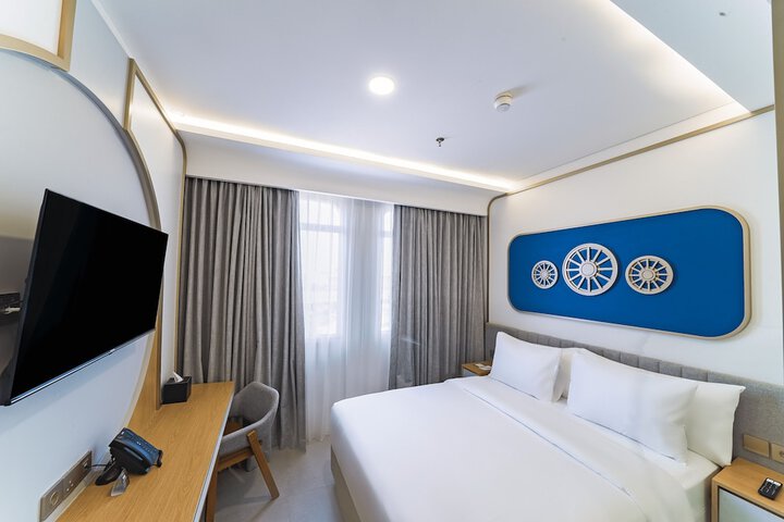 Room 7 of 50