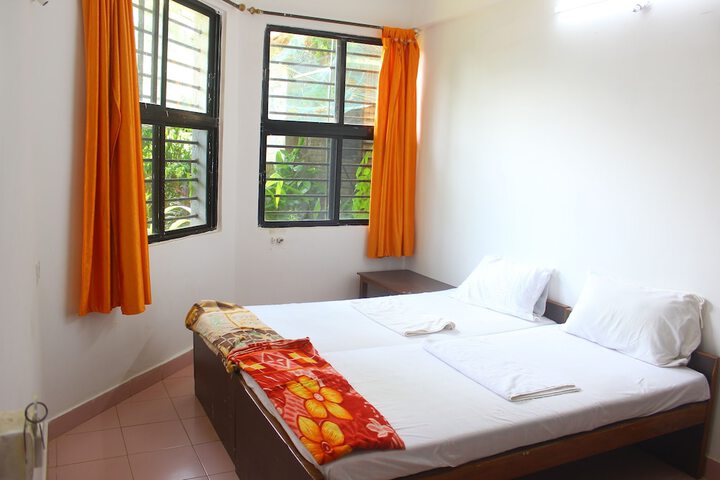 Room 25 of 97