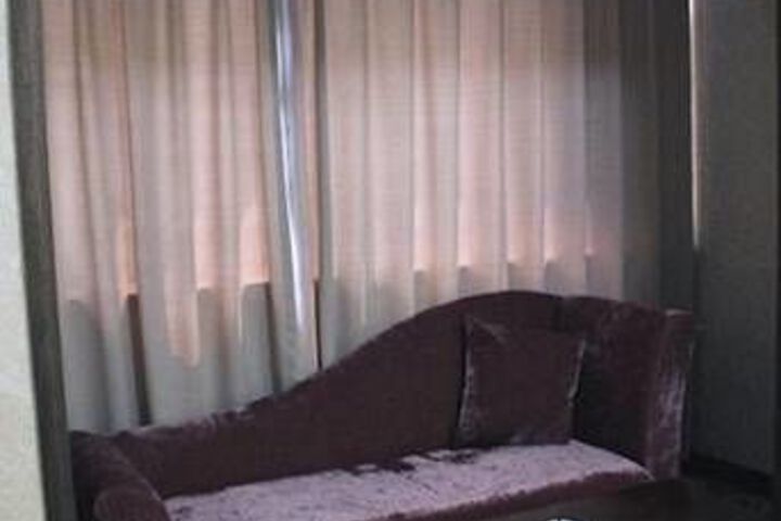 Room 15 of 19