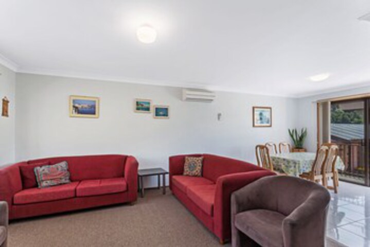 Room 7 of 15