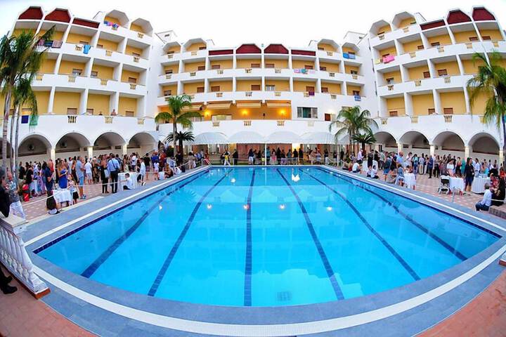 Hotel 72 of 72