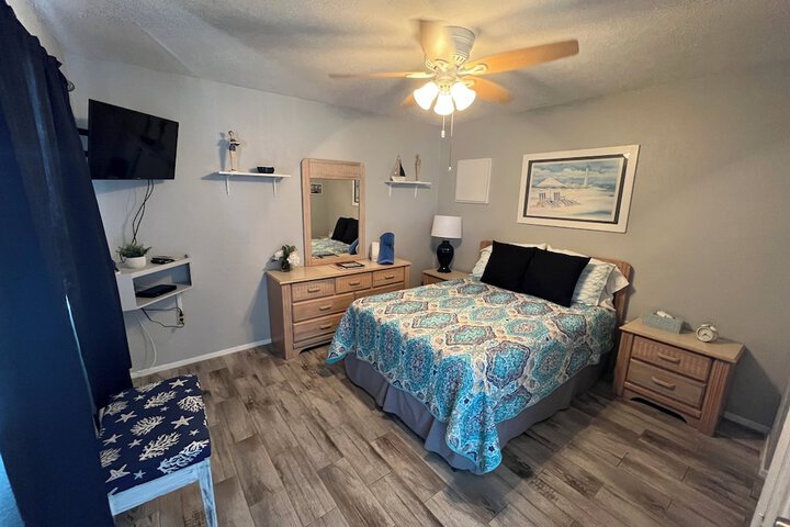 Room 7 of 37