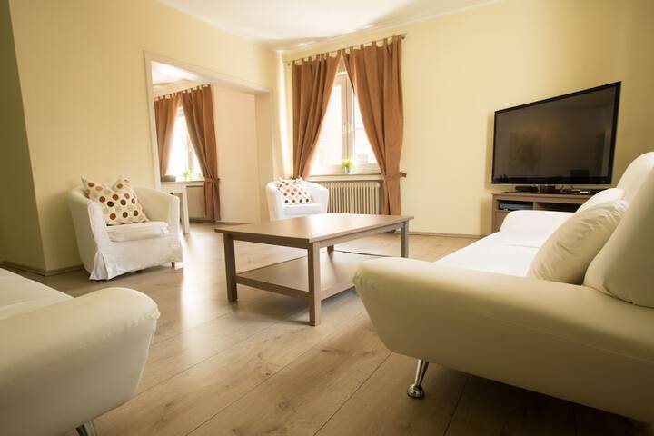 Room 14 of 25