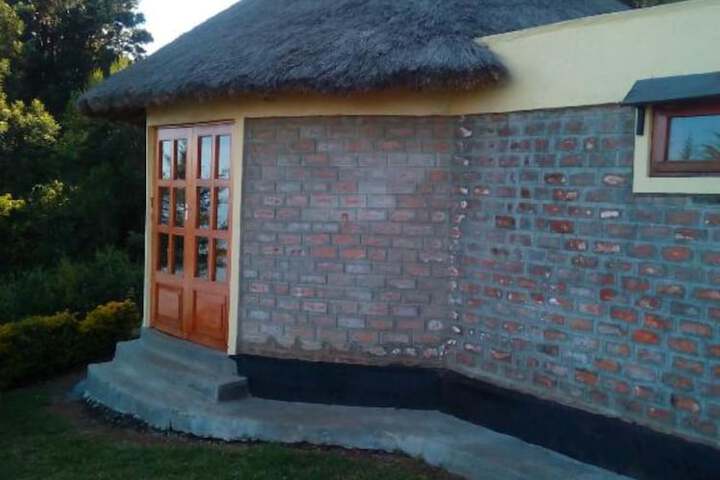 Room 2 of 12