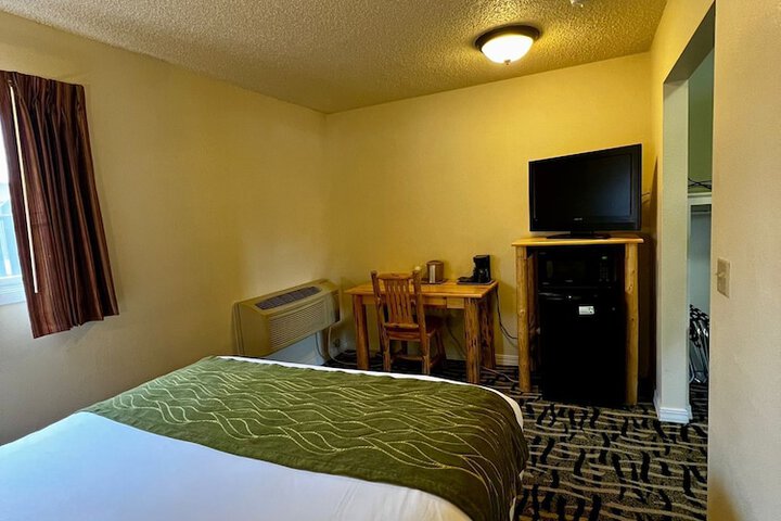 Room 25 of 57