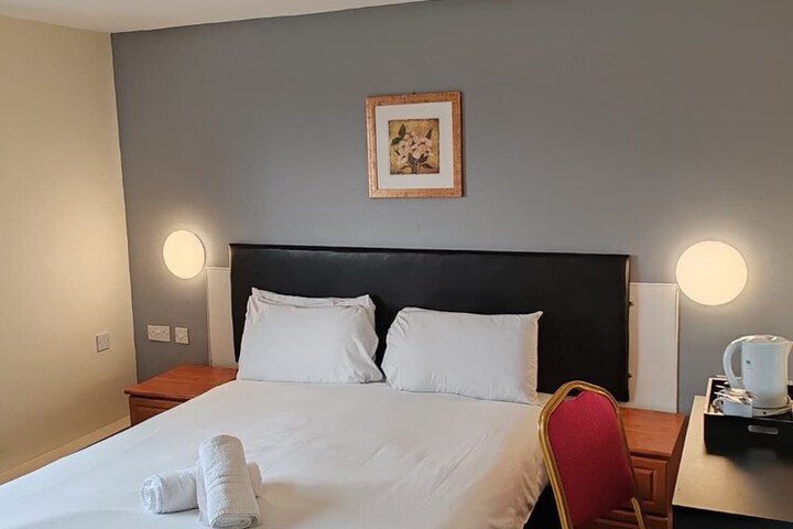 Room 11 of 57