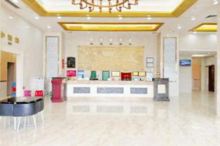 Jinghong Hotel