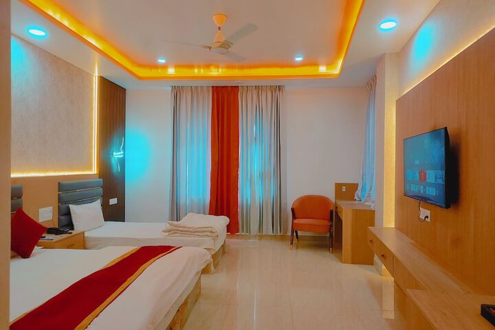 Room 16 of 31