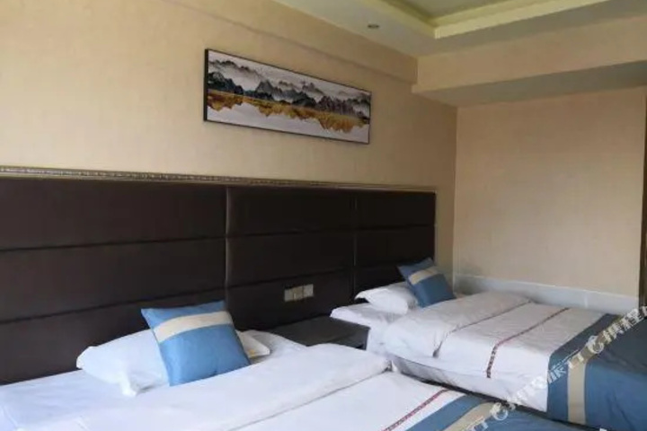 Chenghang Hotel