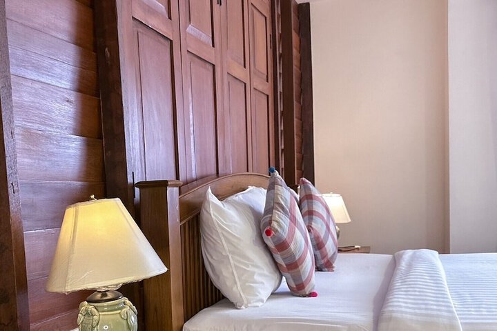 Room 51 of 84