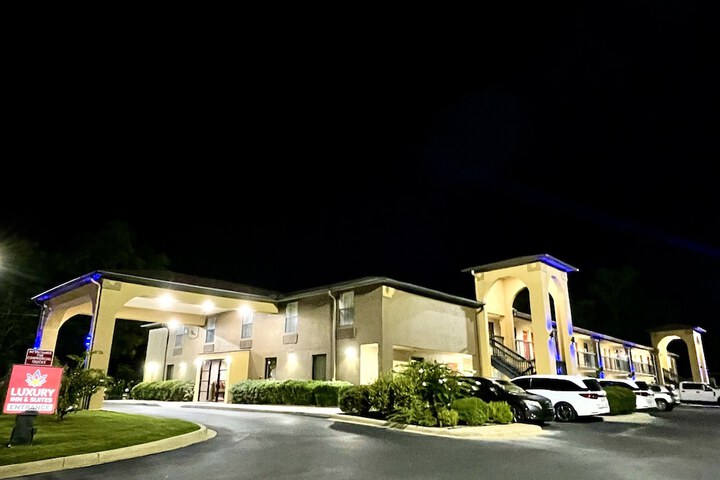 Hotel 14 of 17