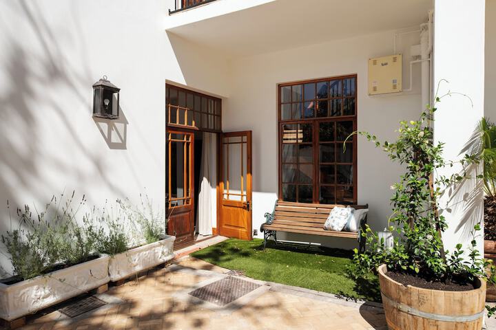 Terrace/Patio 39 of 92