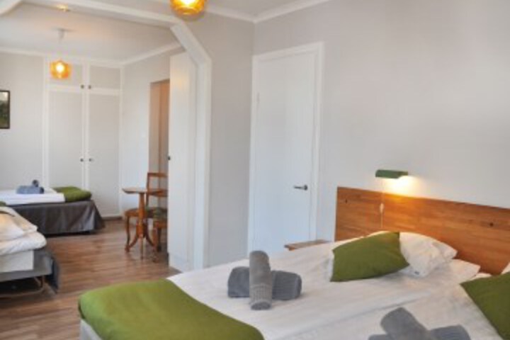 Room 33 of 138