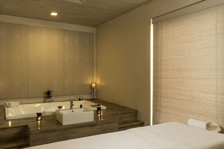 Spa 48 of 71