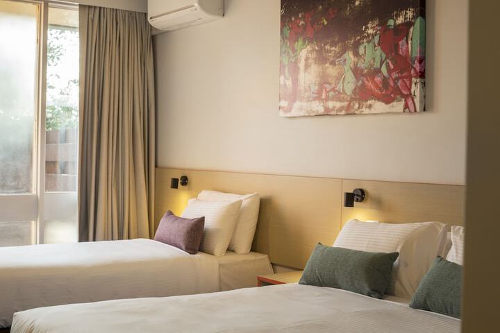 Room 7 of 44