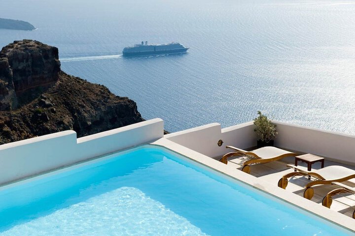 Pool 65 of 120