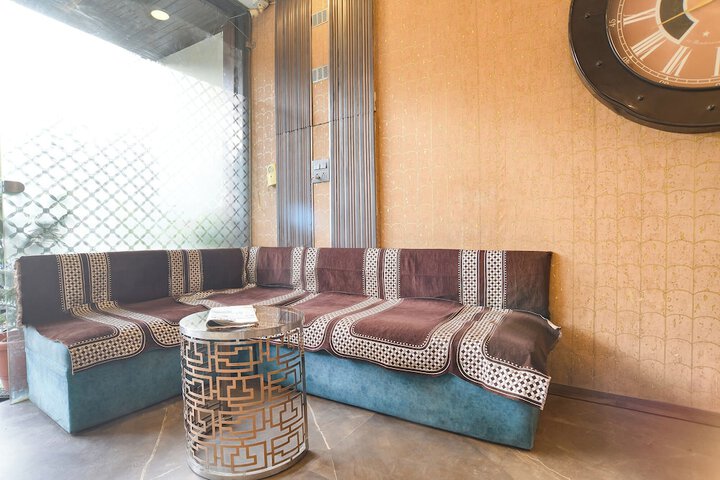 Hotel Interior 10 of 34