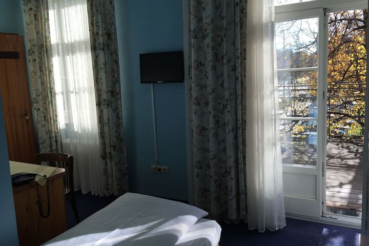 Room 14 of 41
