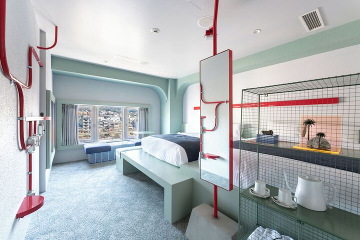 Room 84 of 118