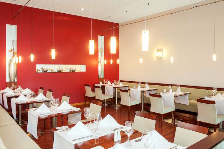 Dining Photos