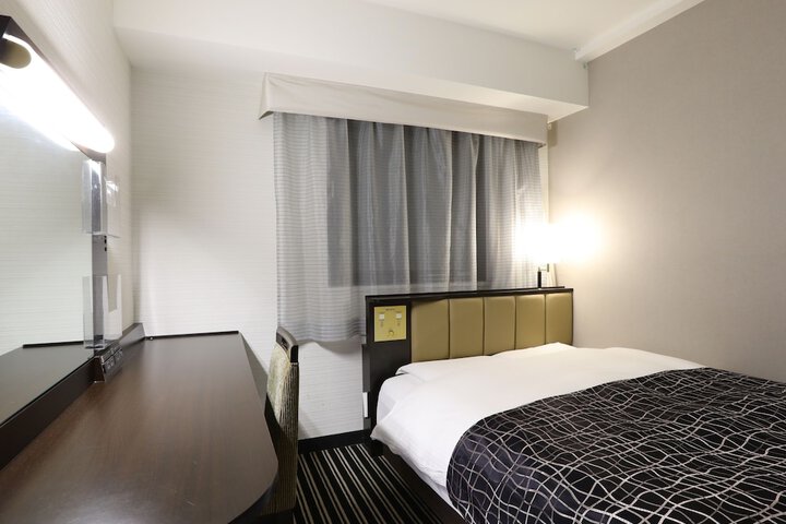 Room 10 of 57