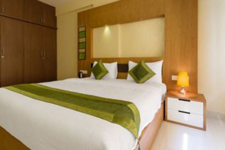 Room 19 of 42