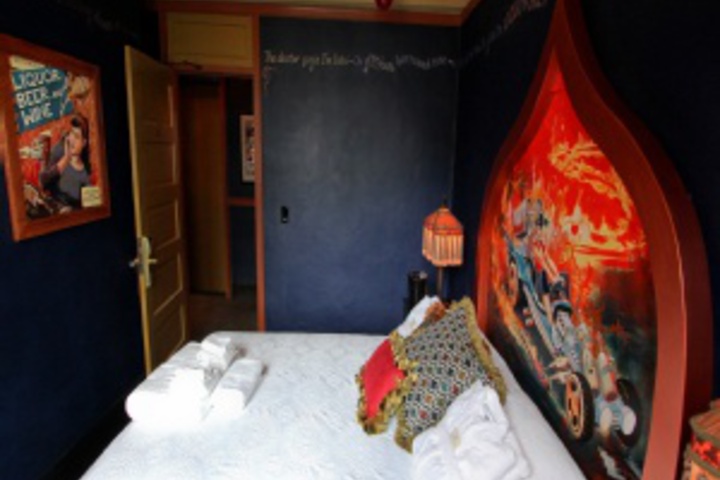 Room 333 of 420