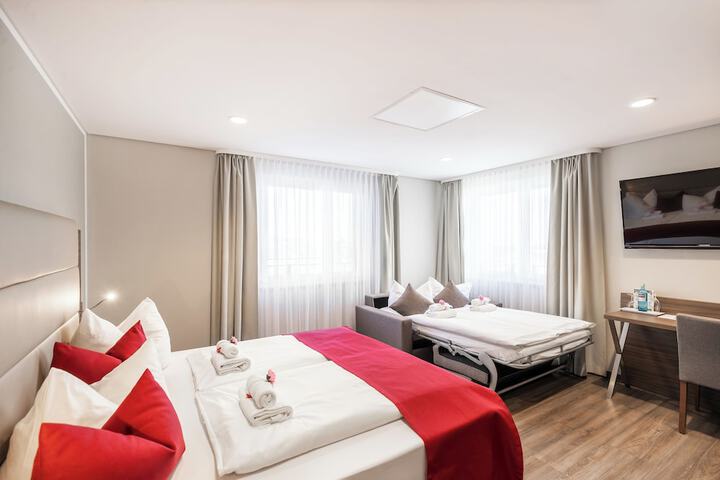Room 10 of 51