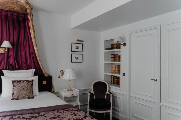 Hotel Interior 90 of 101