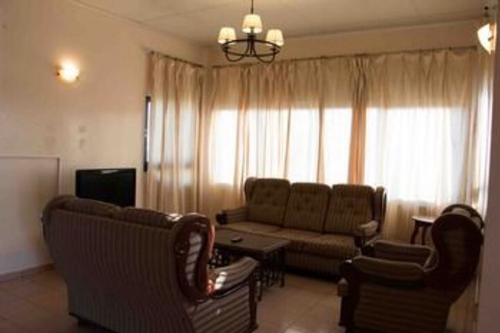 Room 14 of 15