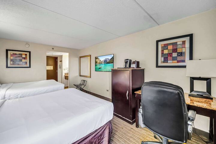Room 36 of 79