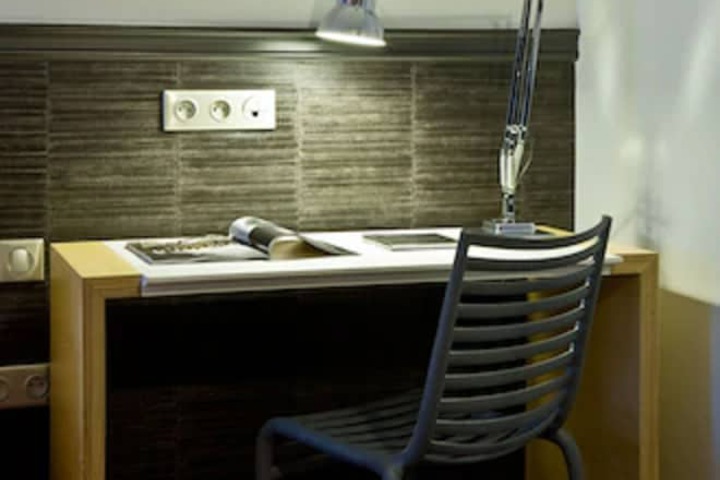 Room 14 of 36