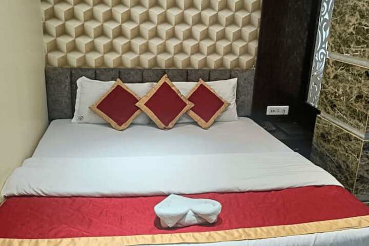 Room 26 of 36