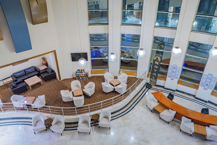 Hotel Interior 14 of 119