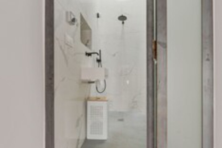 Room 2 of 12