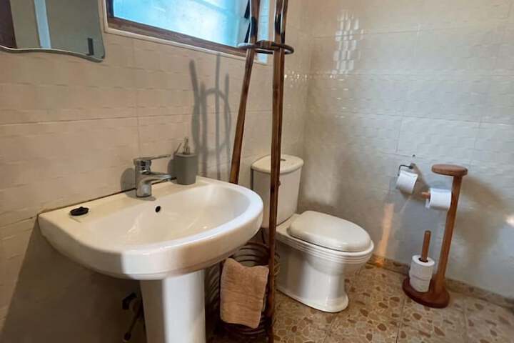 Room 15 of 42